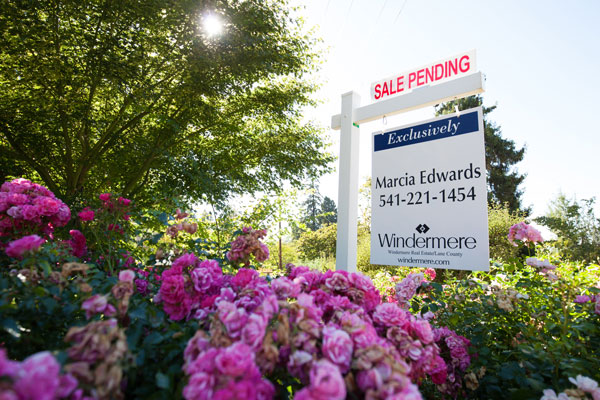 Marcia Edwards assists homesellers price smart